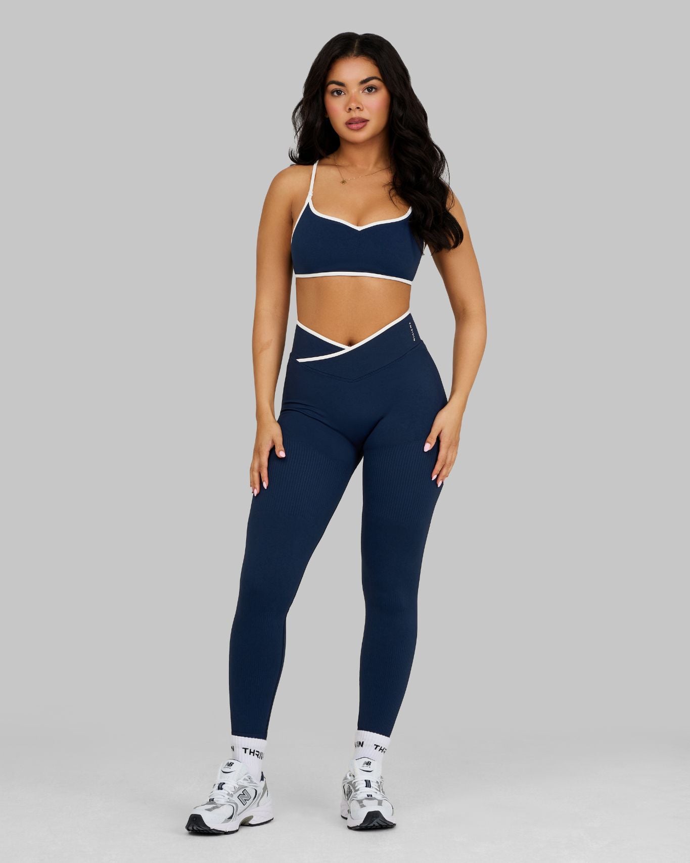 Outline V-Waist Legging | Midnight Navy