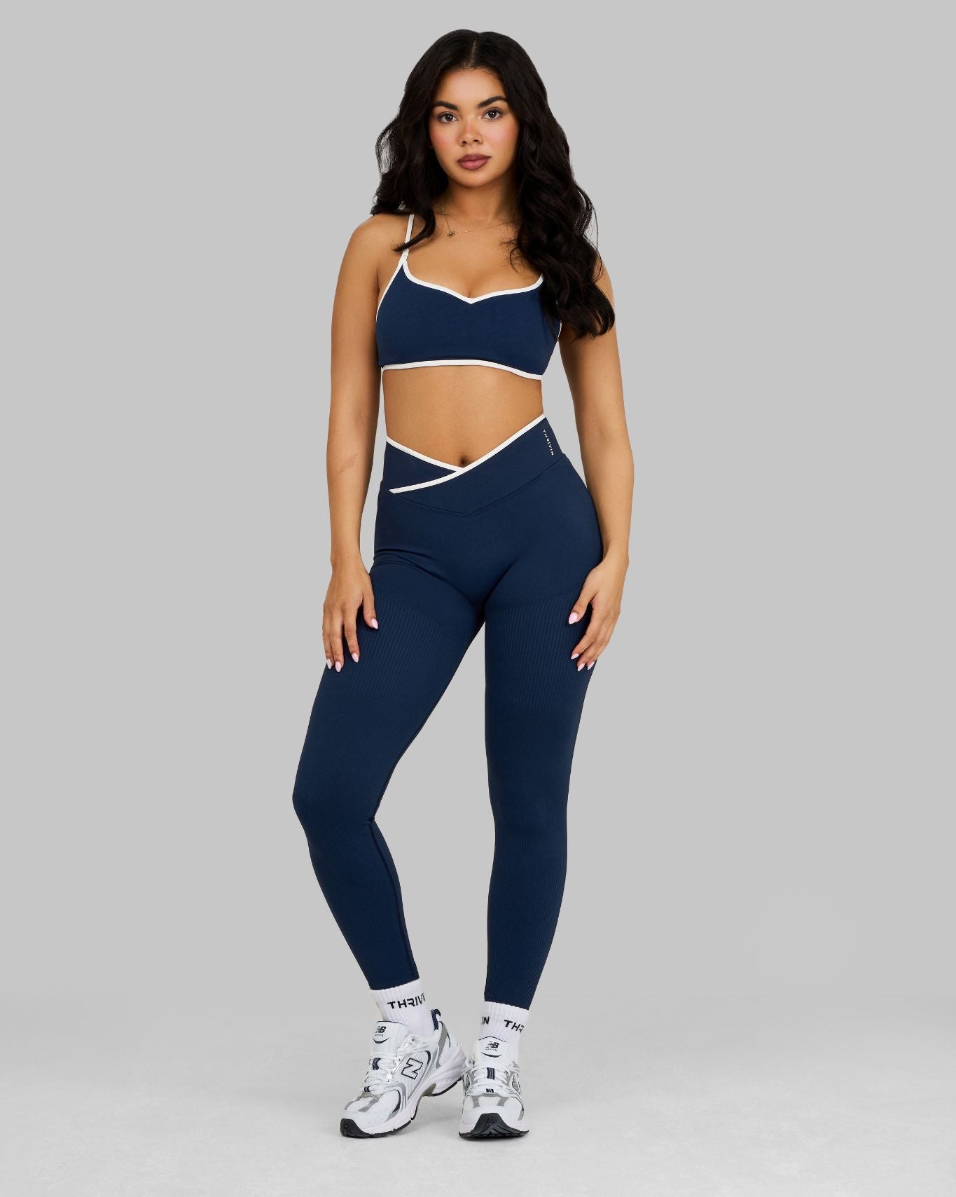 Outline V-Waist Legging | Midnight Navy